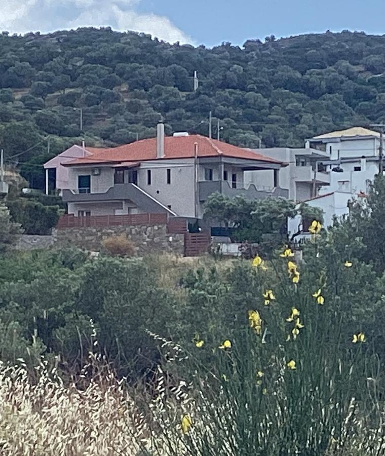 Marmari Village Agia Marina  Luaran gambar